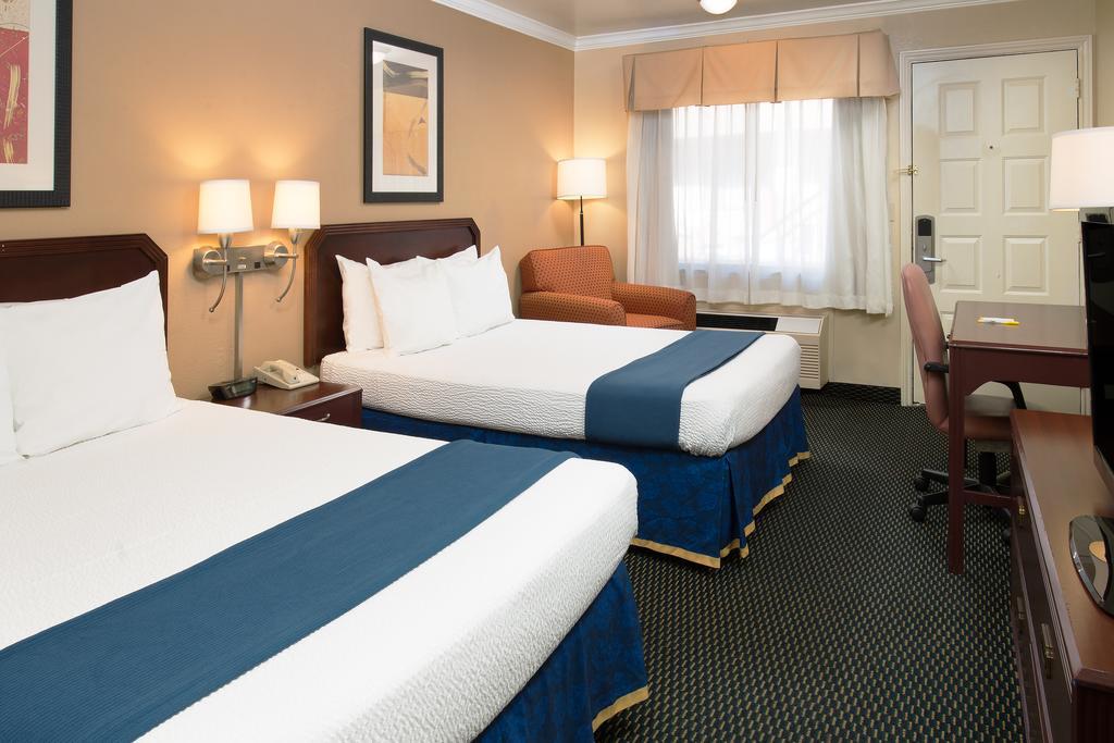 Days Inn By Wyndham Pinole Berkeley Camera foto